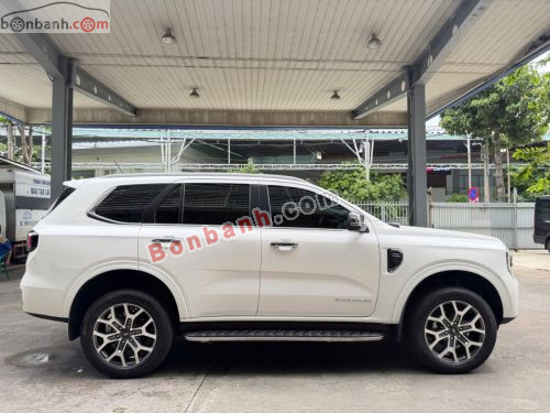 Ford Everest Titanium 2.0L 4x2 AT 2022 - ảnh 3