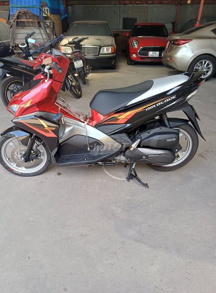 Honda Air Blade 2018 - ảnh 3