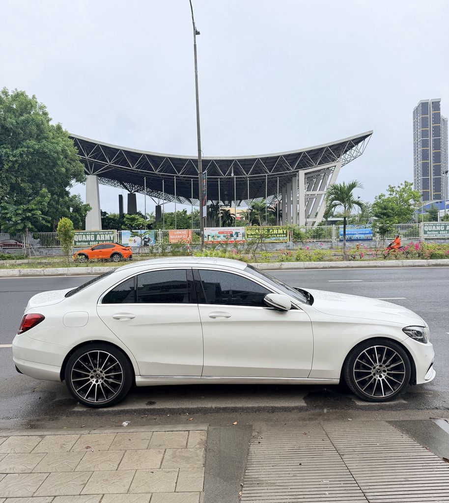 Mercedes-Benz 2019 - ảnh 4