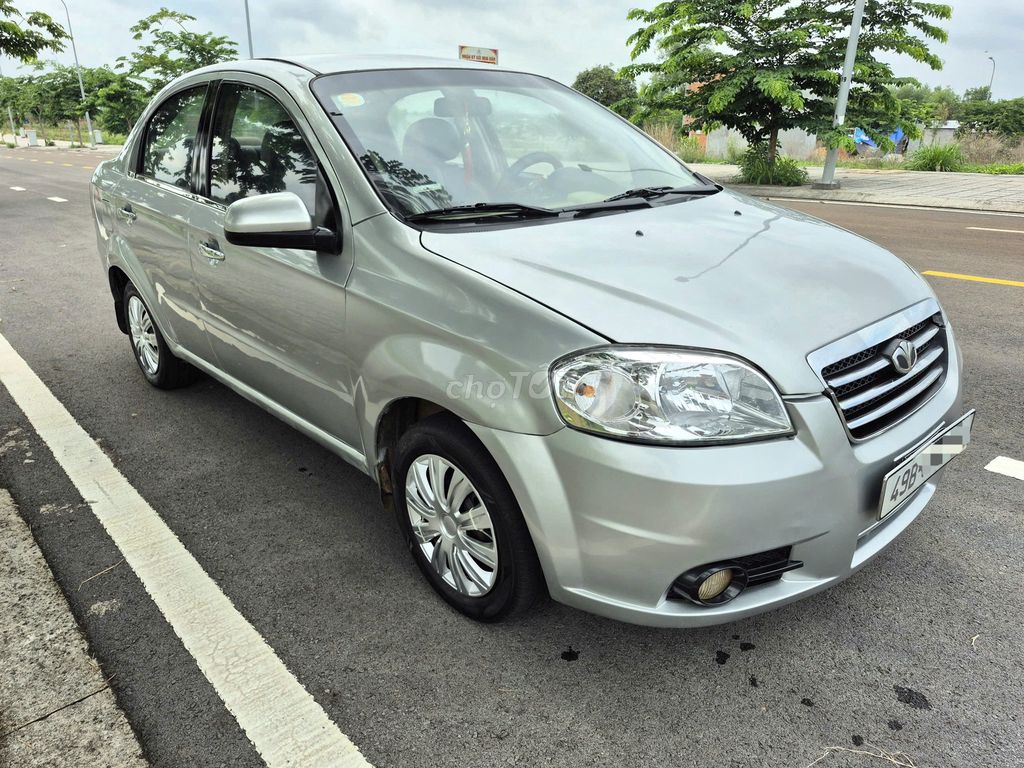 Daewoo Gentra 2011 - ảnh 1