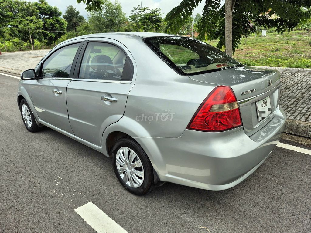 Daewoo Gentra 2011 - ảnh 2