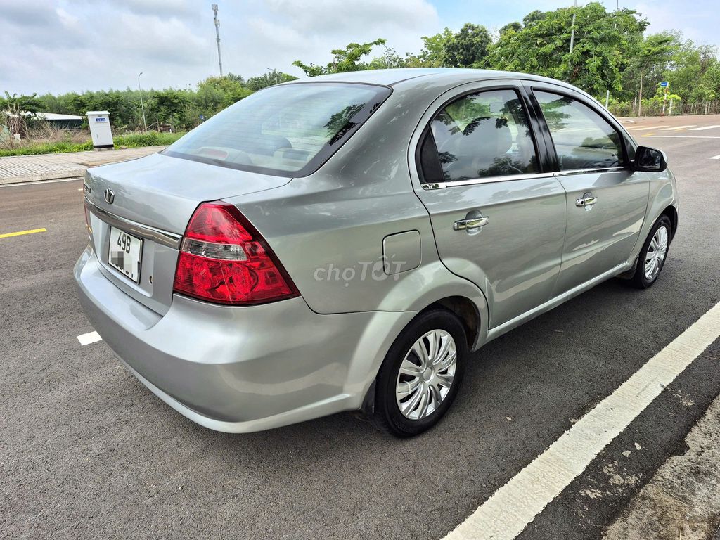 Daewoo Gentra 2011 - ảnh 5