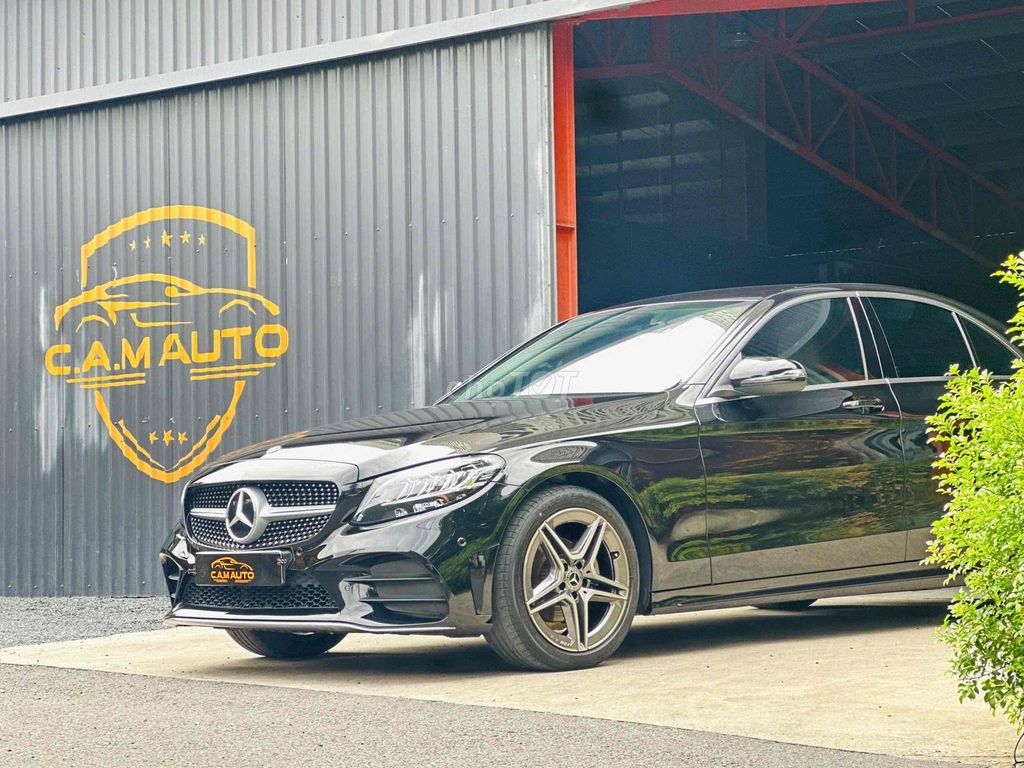 Mercedes-Benz 2020 - ảnh 1