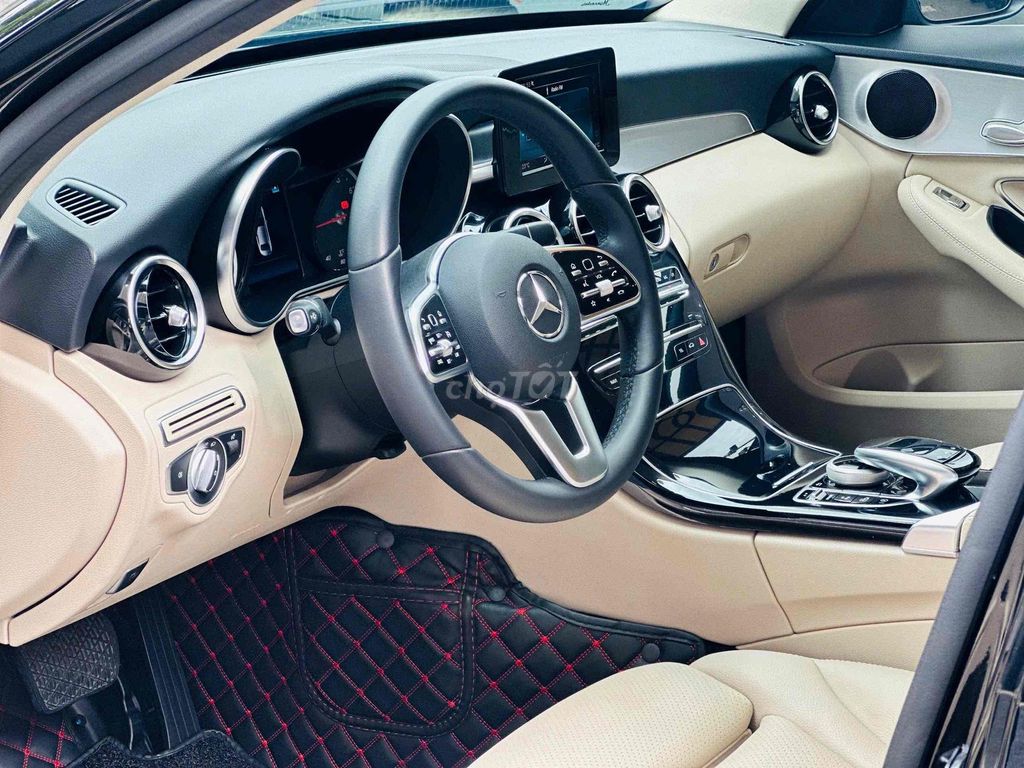 Mercedes-Benz 2020 - ảnh 3