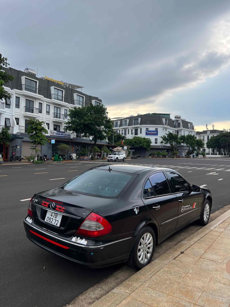 Mercedes-Benz 2006 - ảnh 2