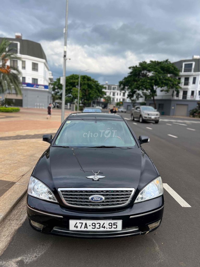 Ford Mondeo 2003 - ảnh 1