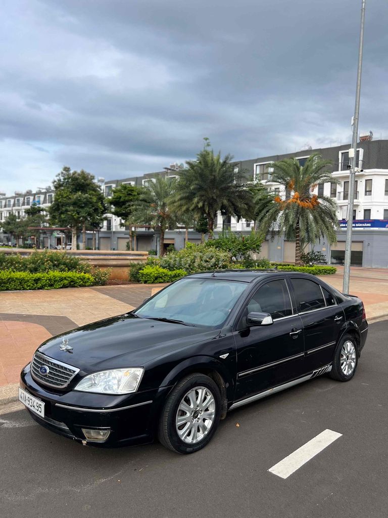 Ford Mondeo 2003 - ảnh 3