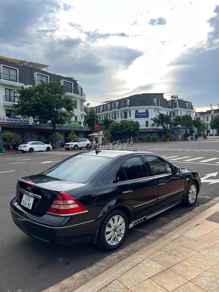 Ford Mondeo 2003 - ảnh 4