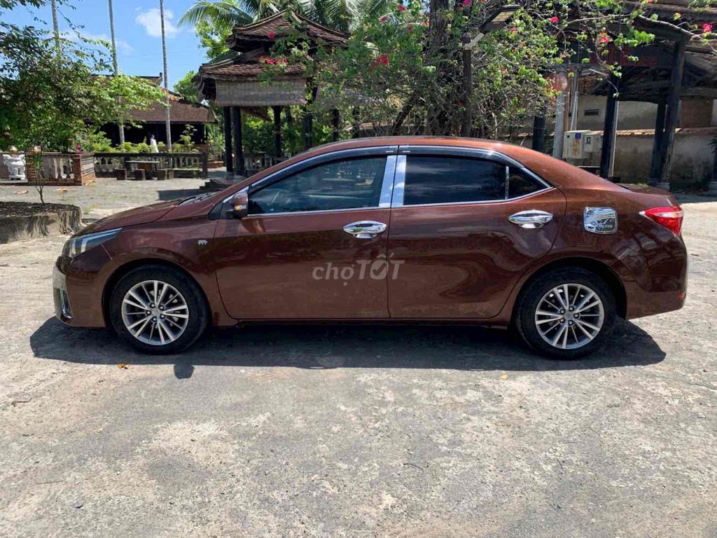 Toyota Corolla Altis 2015 - ảnh 3