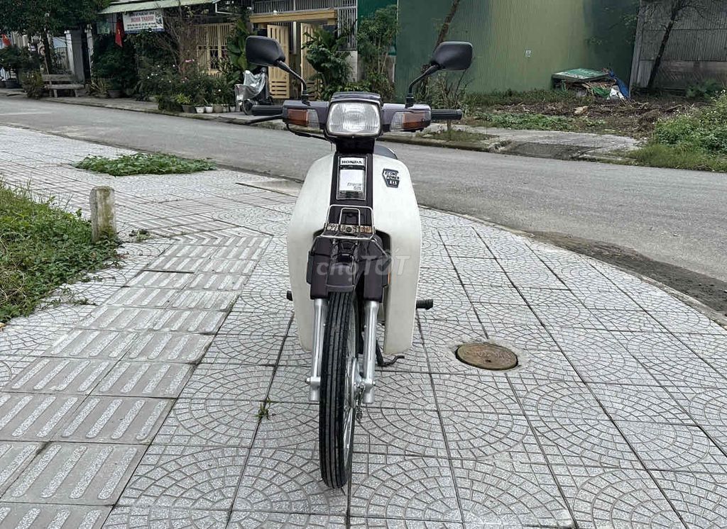 Honda Dream 1997 - ảnh 4