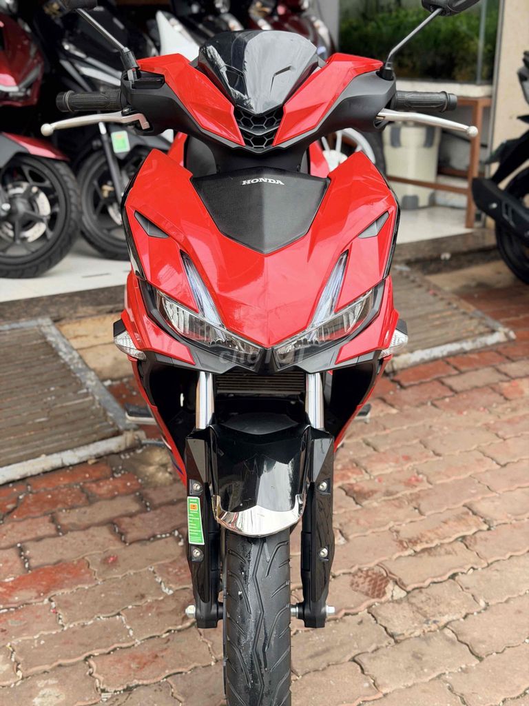 THANH L 2024 - ảnh 1