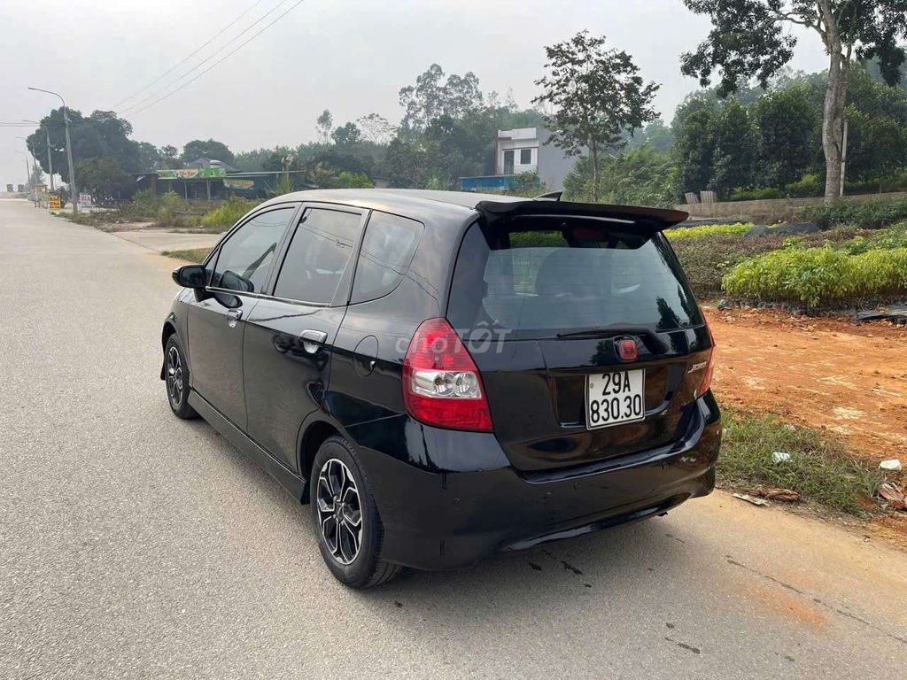 Honda Jazz 2007 - ảnh 3