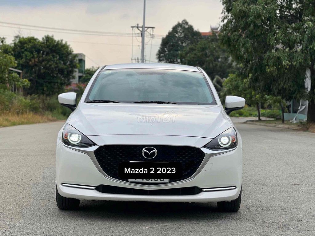 Mazda 2 Luxury 2023 - ảnh 1