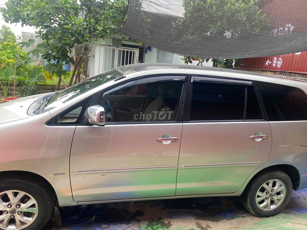 Toyota Innova 2006 - ảnh 1