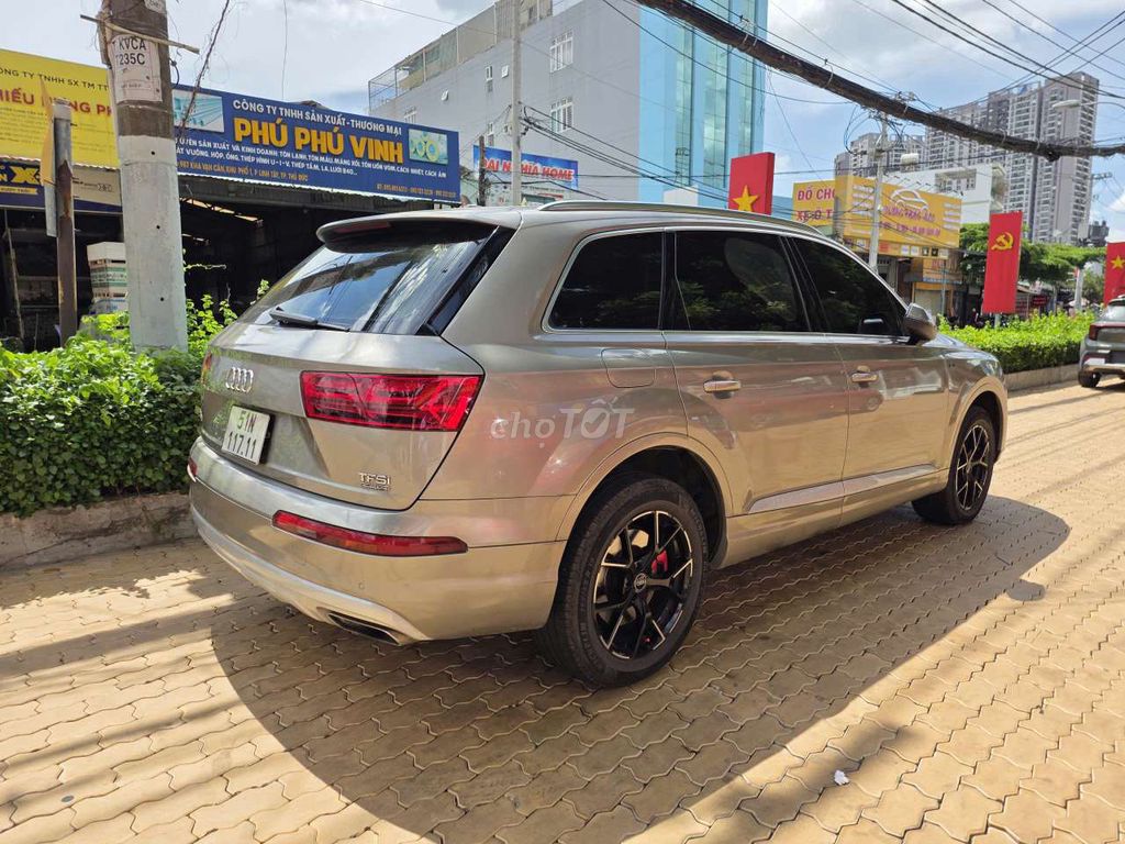 Audi Q7 2017 - ảnh 3