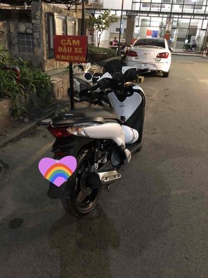 Honda SH 2018 - ảnh 1