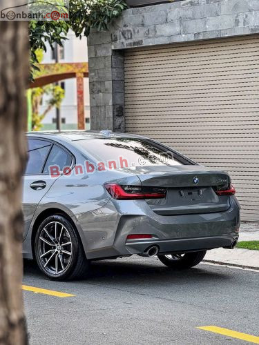 BMW 3 Series 320i Sport Line 2025 - ảnh 4