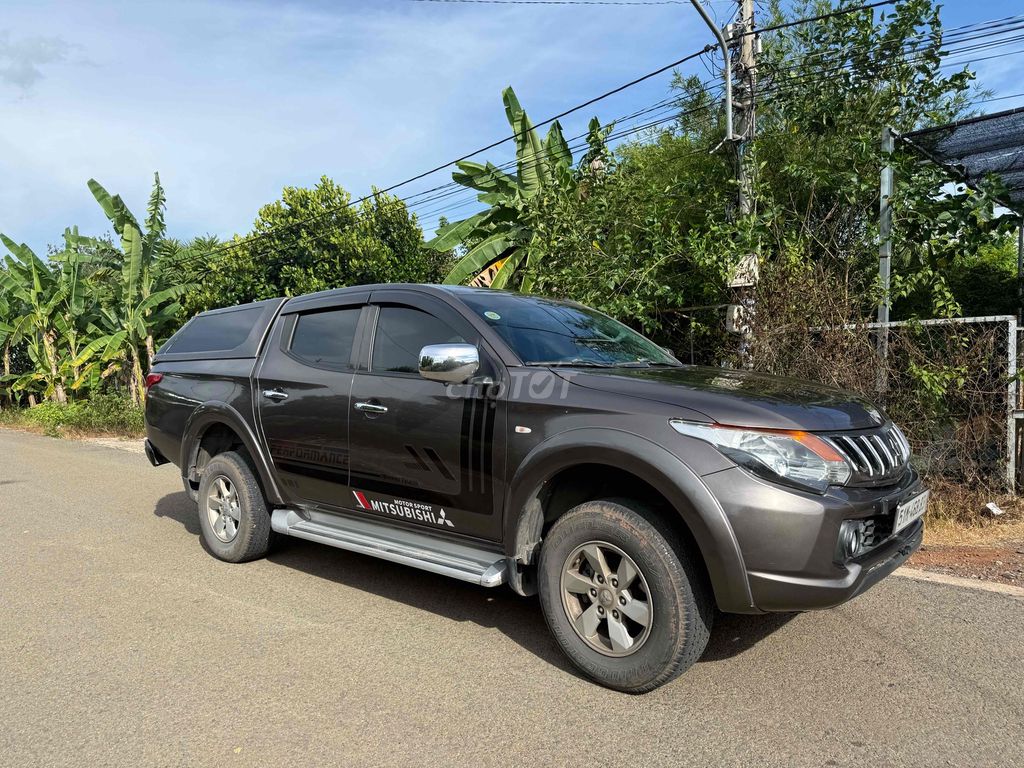 Mitsubishi Triton 2017 - ảnh 1