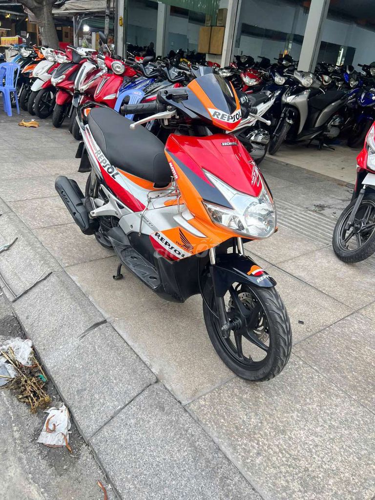 Honda Air Blade 2012 - ảnh 1