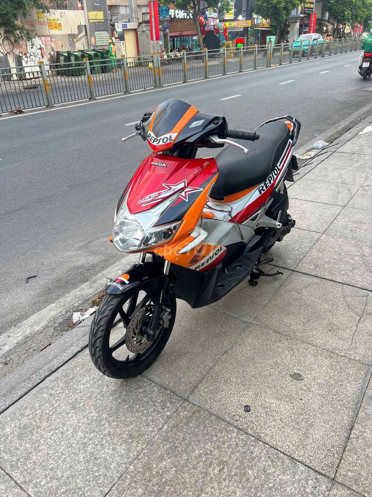 Honda Air Blade 2012 - ảnh 5
