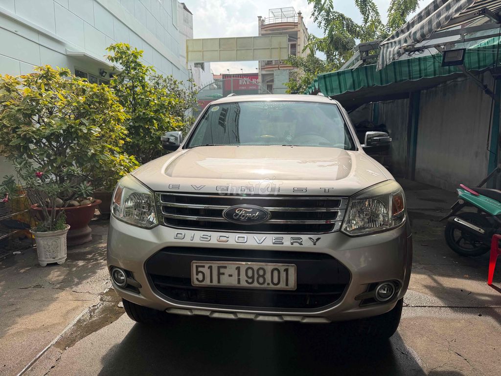 Ford Everest 2015 - ảnh 2