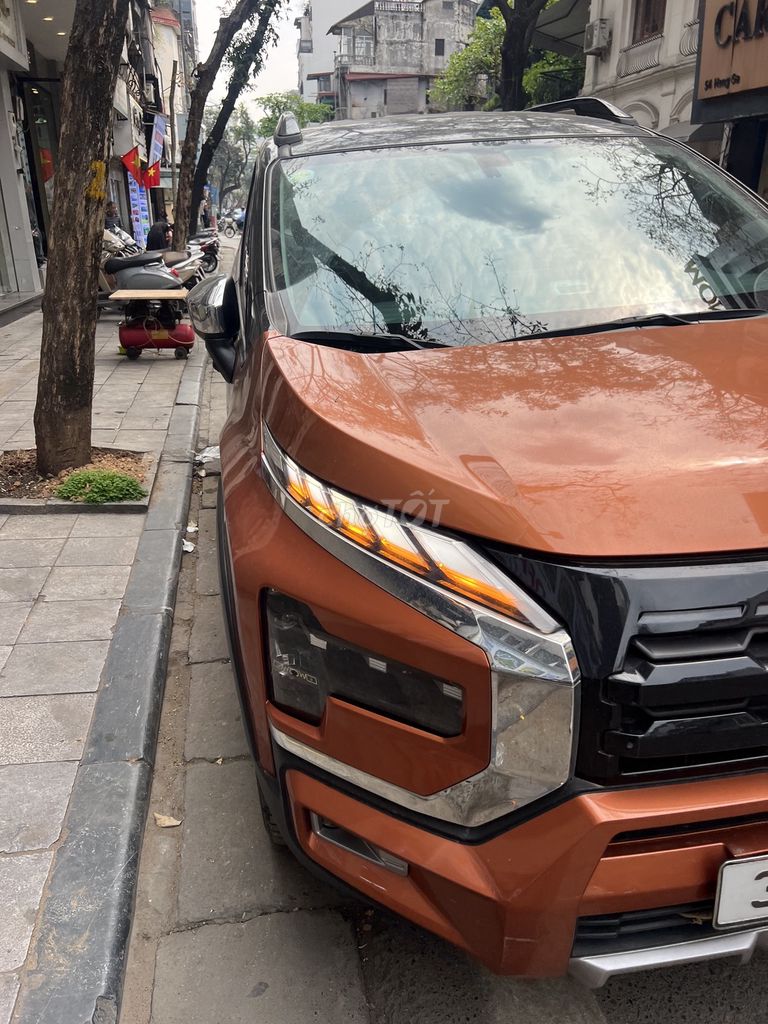 Mitsubishi Xpander Cross 2023 - ảnh 4