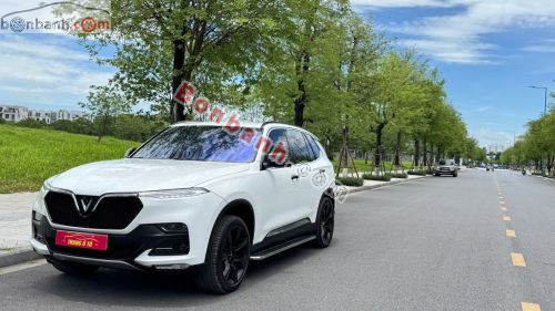 VinFast Lux SA 2.0 Plus 2.0 AT 2019 - ảnh 2