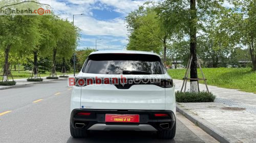 VinFast Lux SA 2.0 Plus 2.0 AT 2019 - ảnh 4