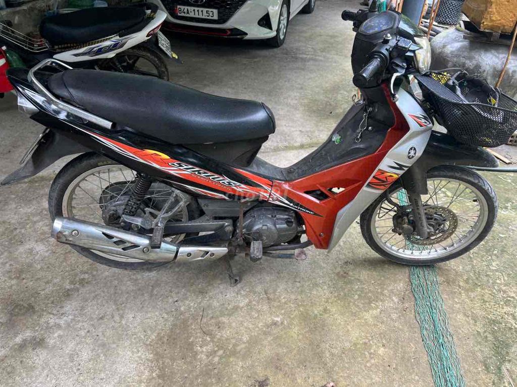 Yamaha Sirius 2012 - ảnh 2
