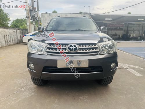 Toyota Fortuner 2.5G 2011 - ảnh 1