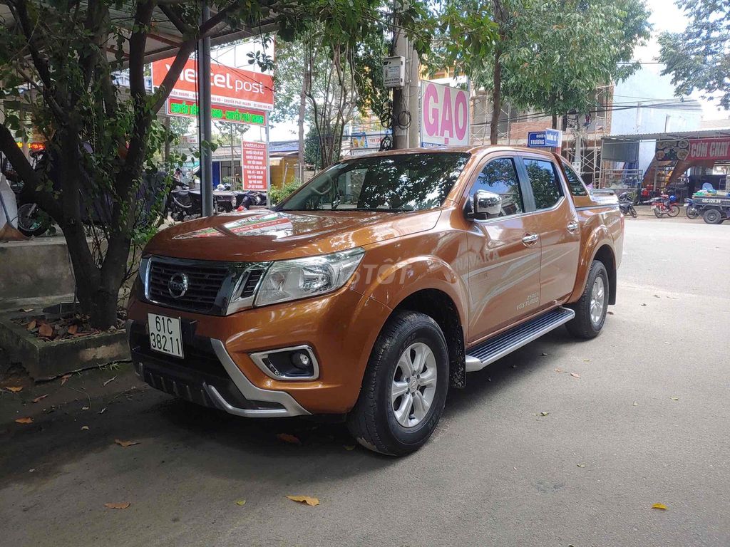 Nissan Navara 2019 - ảnh 1