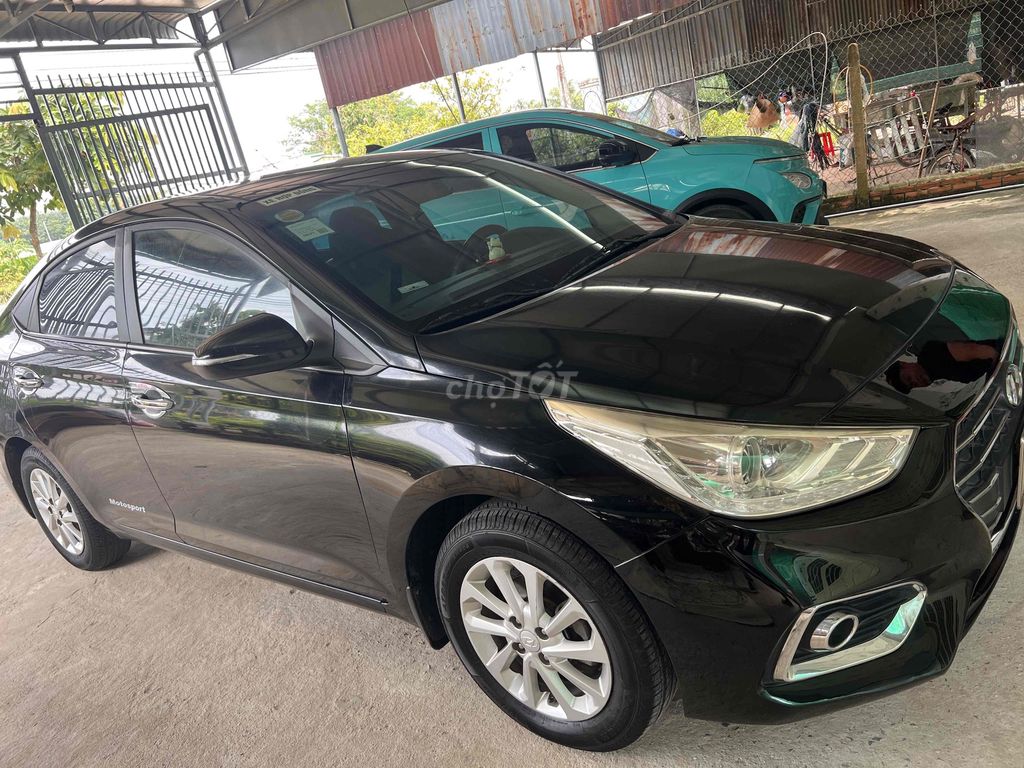 Hyundai Accent 2018 - ảnh 1