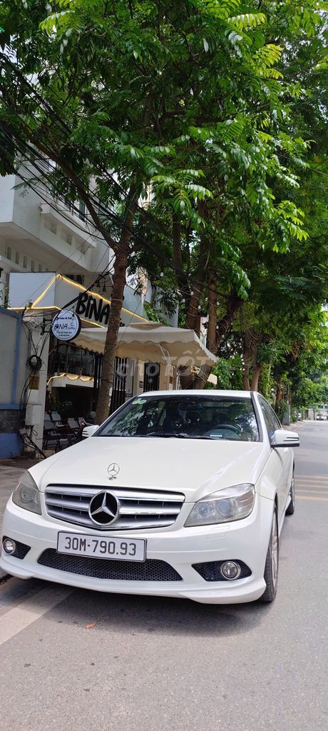 Mercedes-Benz 2010 - ảnh 5