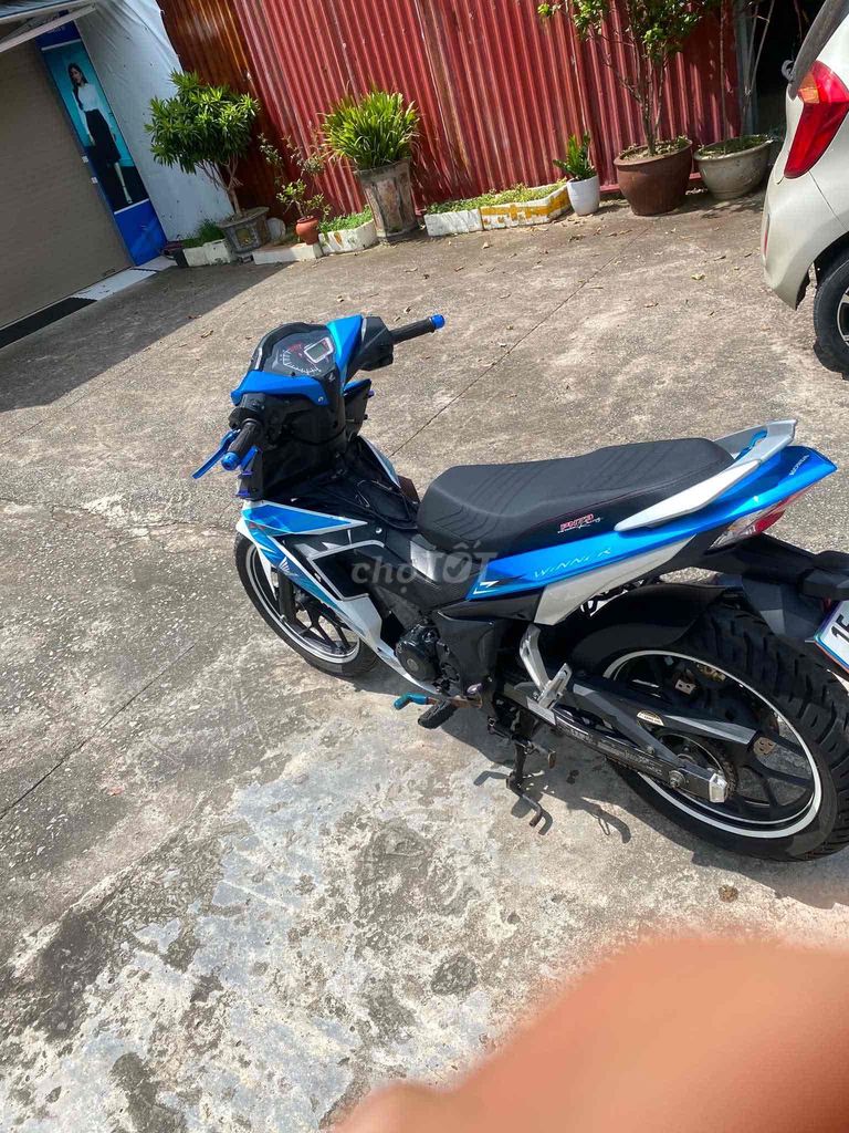 Honda Winner 2017 - ảnh 4