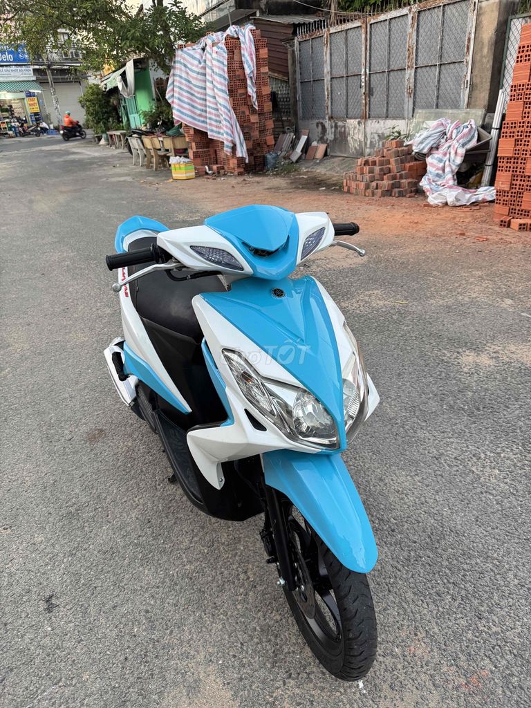 Yamaha Luvias 2016 - ảnh 1