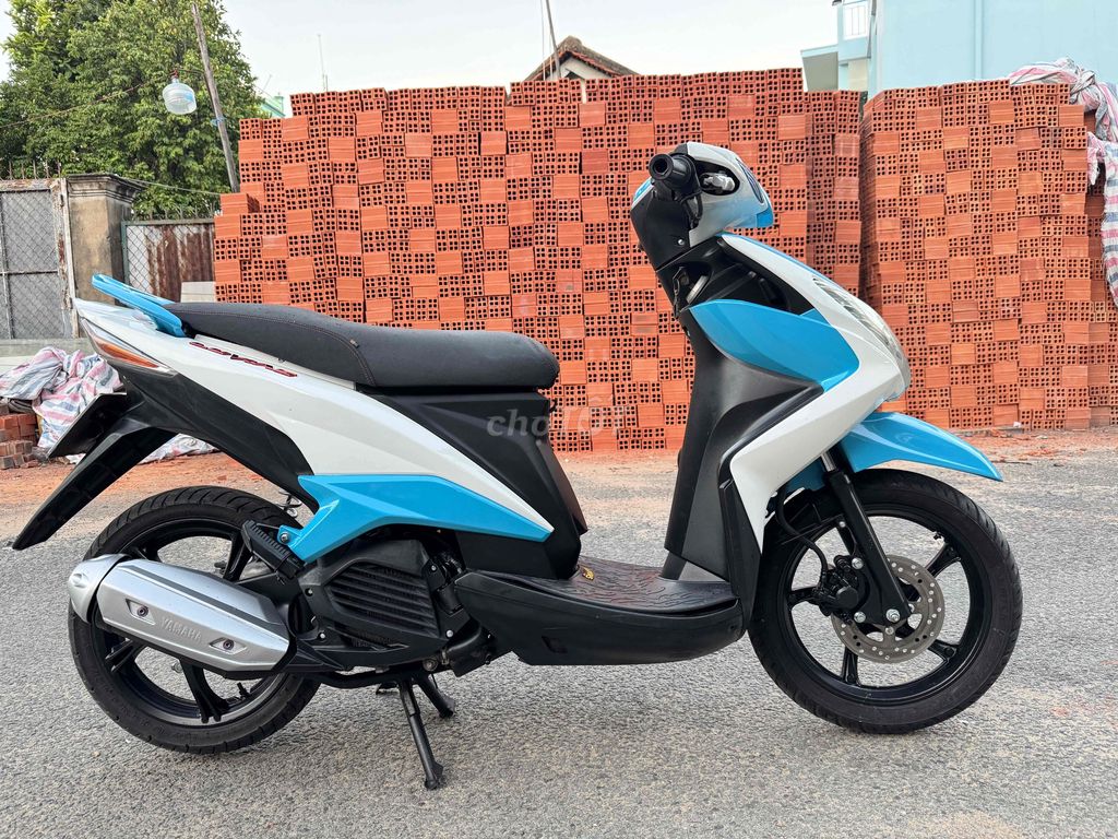 Yamaha Luvias 2016 - ảnh 2