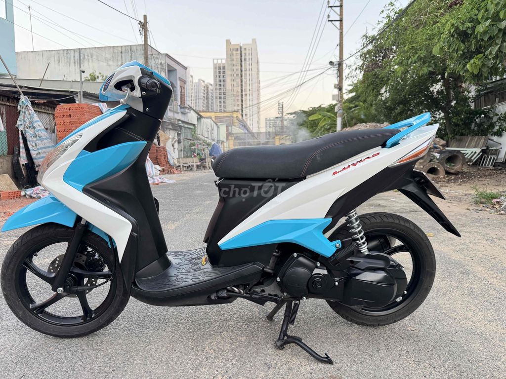 Yamaha Luvias 2016 - ảnh 3