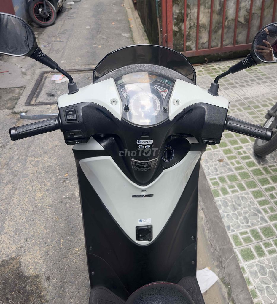 Honda SH 2009 - ảnh 3
