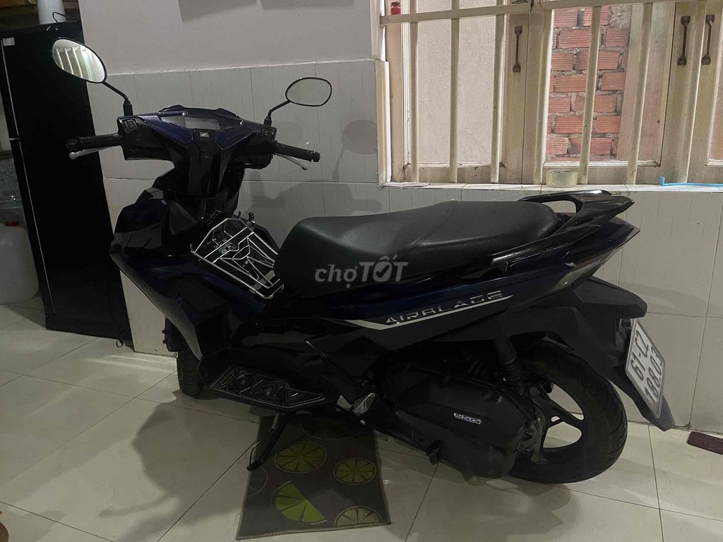Honda Air Blade 2023 - ảnh 1
