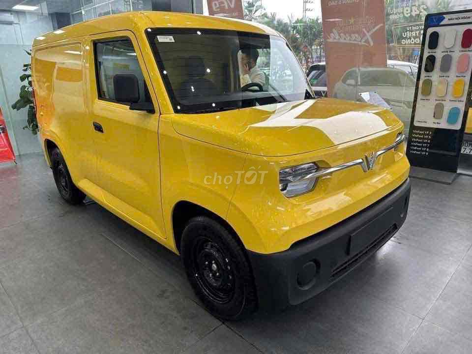 VinFast EC VAN - ảnh 2