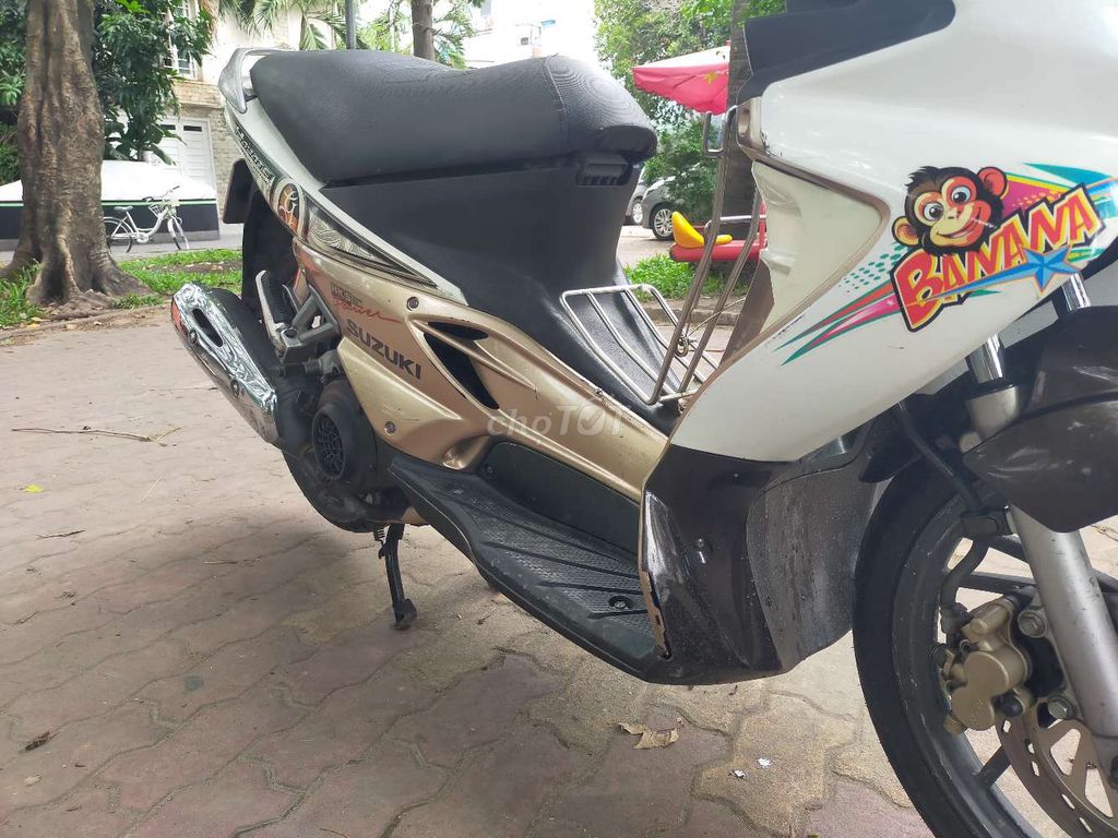 Suzuki Hayate 2011 - ảnh 3