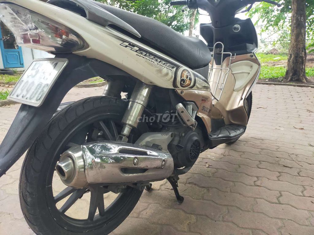 Suzuki Hayate 2011 - ảnh 4