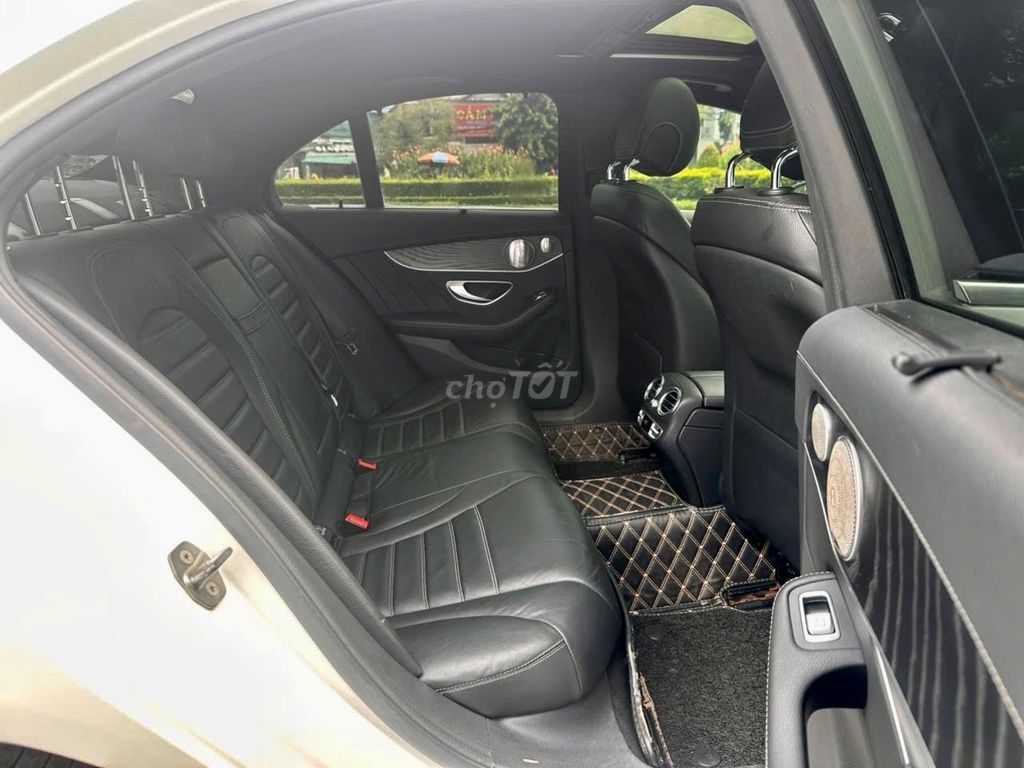 Mercedes-Benz - ảnh 3