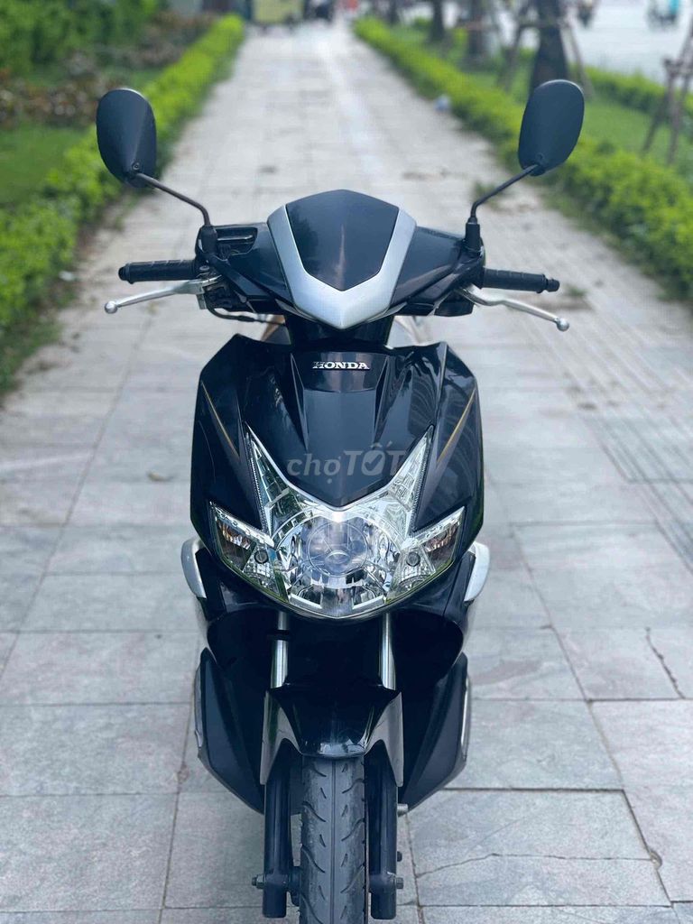 Honda Air Blade 2011 - ảnh 1