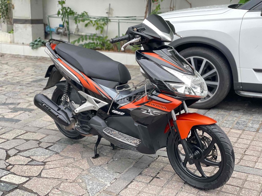 Honda 2010 - ảnh 2