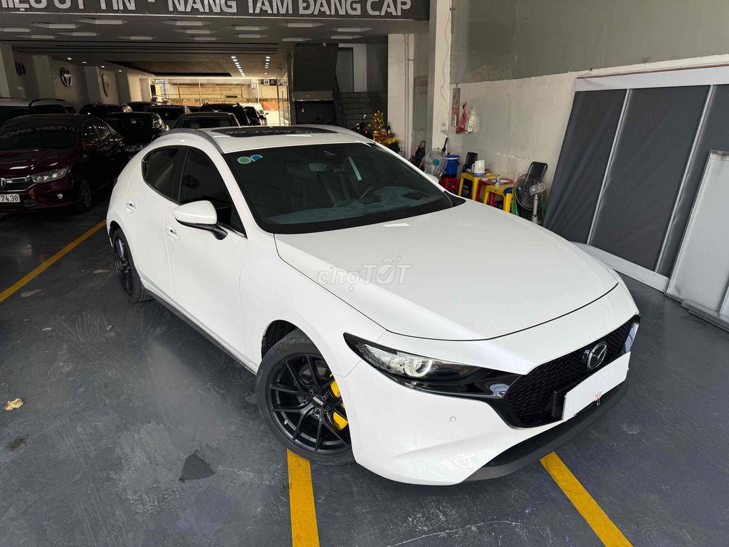 Mazda 3 2024 - ảnh 1