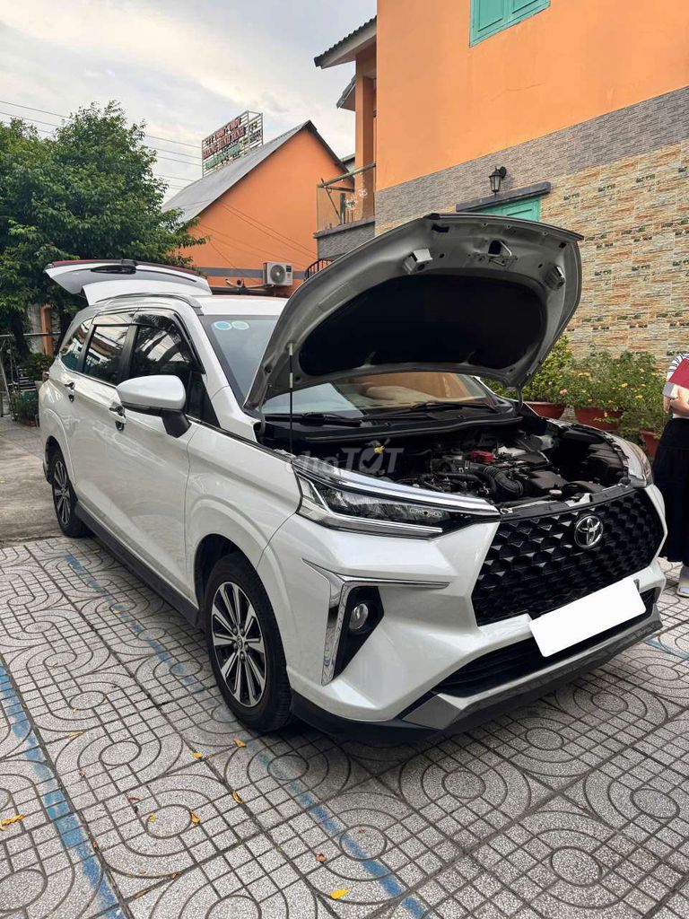Toyota Veloz Cross 2024 - ảnh 1