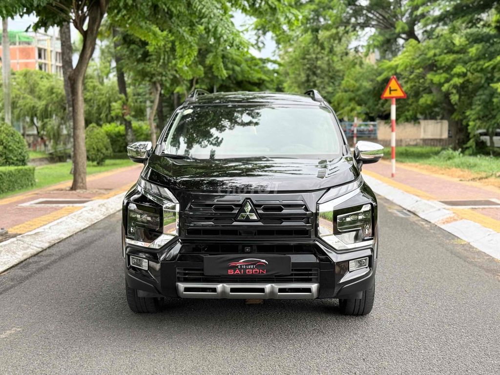 Mitsubishi Xpander Cross 2024 - ảnh 1