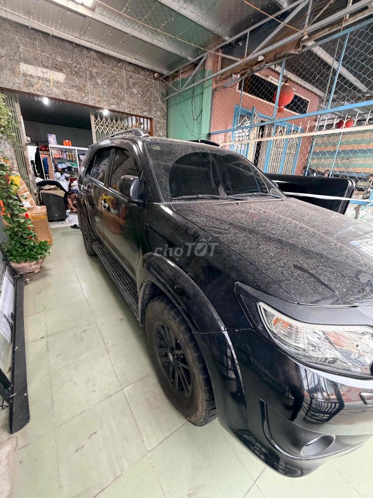 Toyota Fortuner 2014 - ảnh 1