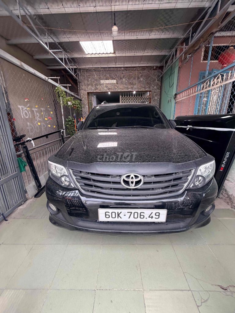 Toyota Fortuner 2014 - ảnh 3